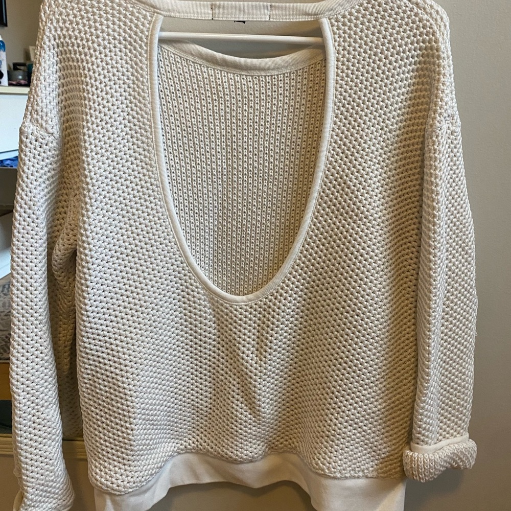 Open back Knitted Sweater